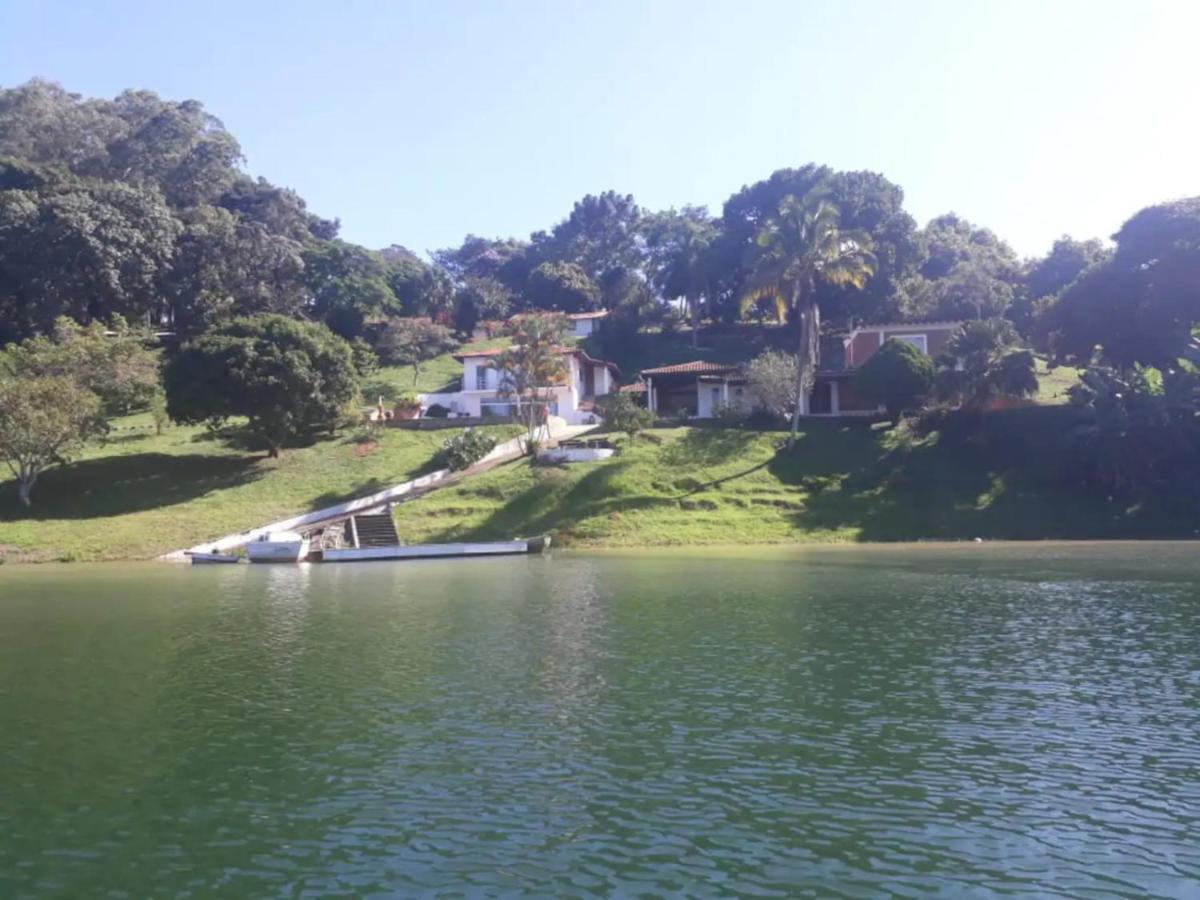 Maravilhoso Sitio Na Beira Da Represa Villa Igarata Luaran gambar