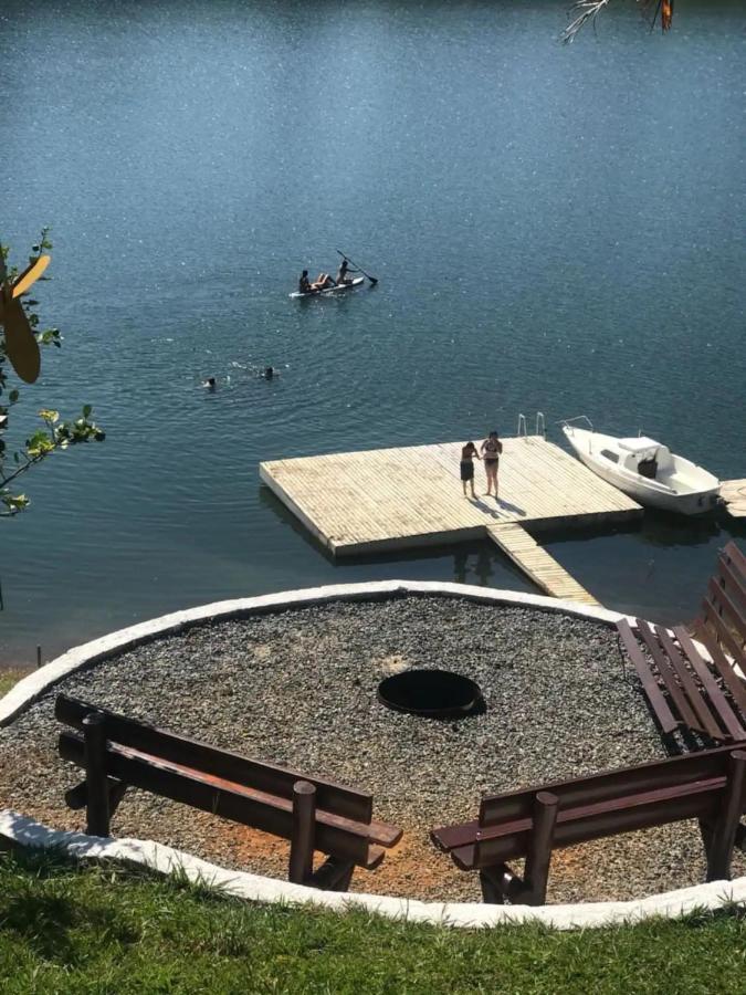 Maravilhoso Sitio Na Beira Da Represa Villa Igarata Luaran gambar